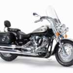 Tamiya 1/12 Yamaha Xv1600 Road Star Custom 14135