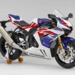 Tamiya 1/12 CBR 1000RR-R Fireblade Special 14141