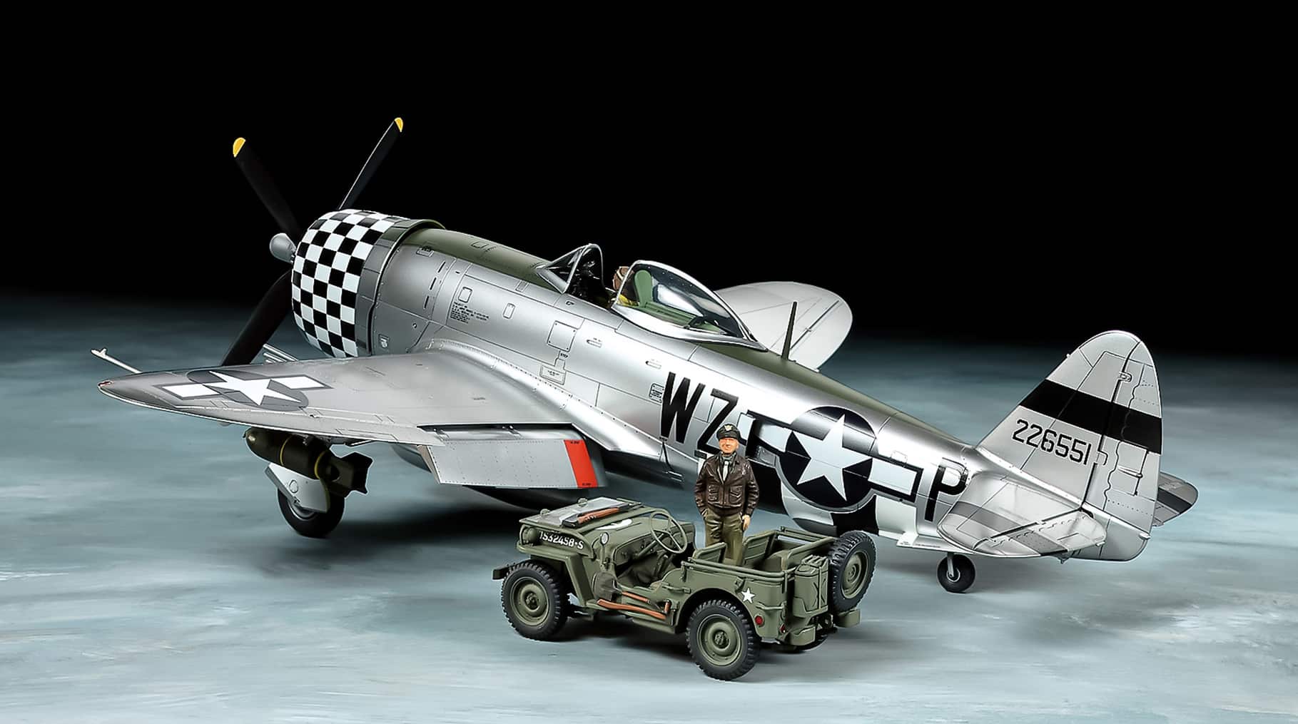 25214_1 Tamiya 1/48 P-47D Bubbletop & 4x4 LV 25214 - Image 1