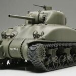 Tamiya Us M4A1 Sherman Tank 32523