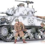 Tamiya M4A3 Sherman 105Mm Howitzer A.Troop 35251