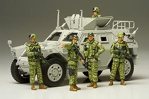 35276 Tamiya Jgsdf Iraq H. Assistance Team 35276 - Image 1