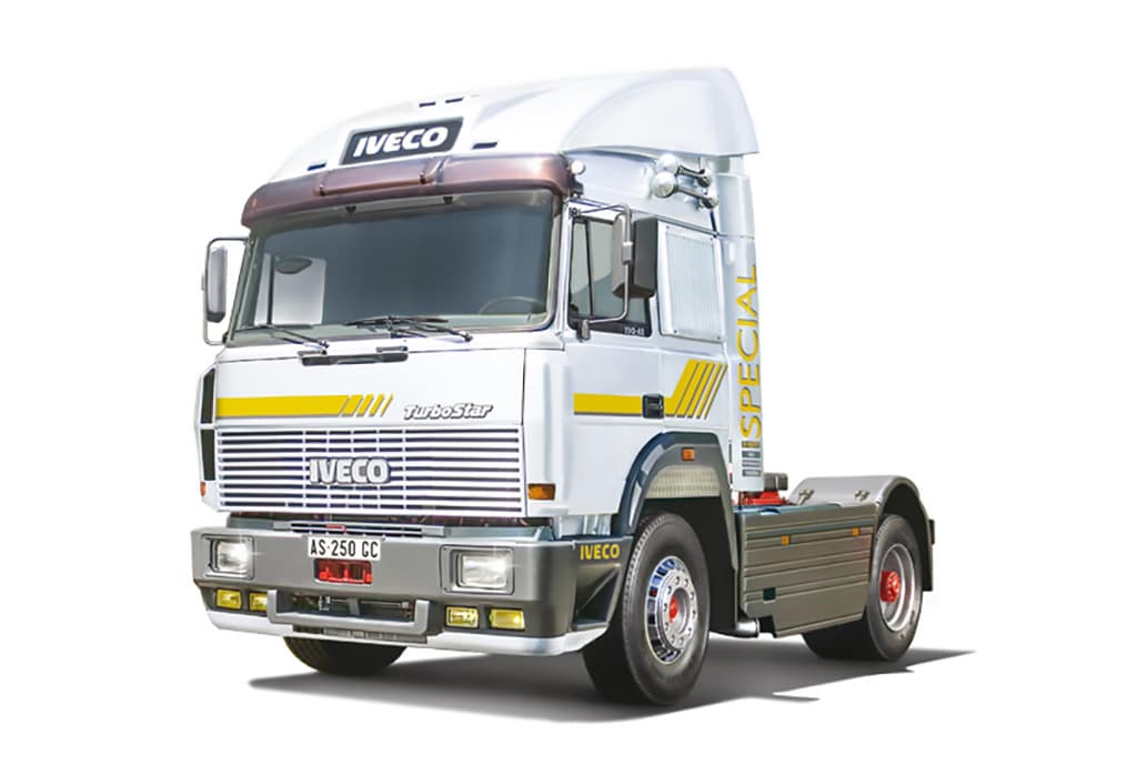 3926_01 Italeri Iveco Turbostar 190.48 Special C 3926 - Image 1