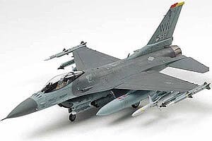 60788 Tamiya F-16Cj Block 50 With Full Equipment 60788 - Image 1