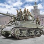 Italeri M4A1 Sherman With 7 Infantry Fig C 6568