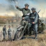 Zvezda German Ww2 R12 Motorcyle 2 Figures Z3632