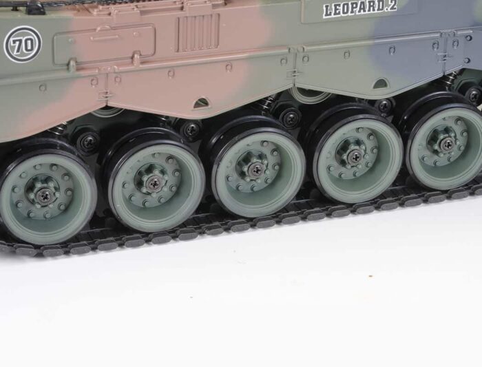 Brother Tank RC Tank 1/18th German Leopard 2 Camo BT-822 - Image 4