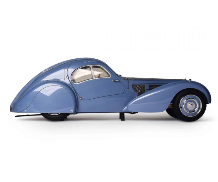 IXO Collections Bugatti SC57 Atlantic 1/8th Scale Metal & Plastic Kit IXCBGAFK - Image 2