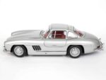 IXO Collections Mercedes 300 SL Silver 1/8th Scale Metal & Plastic Kit IXCMBCFK - Image 16