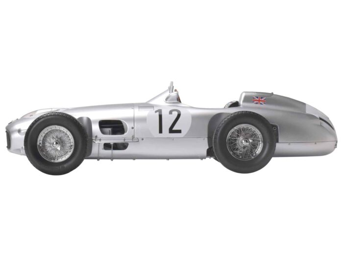 IXO Collections Merc W196 R Stirling Moss 12 1/8thth Metal & Plastic IXCMRMFK - Image 17