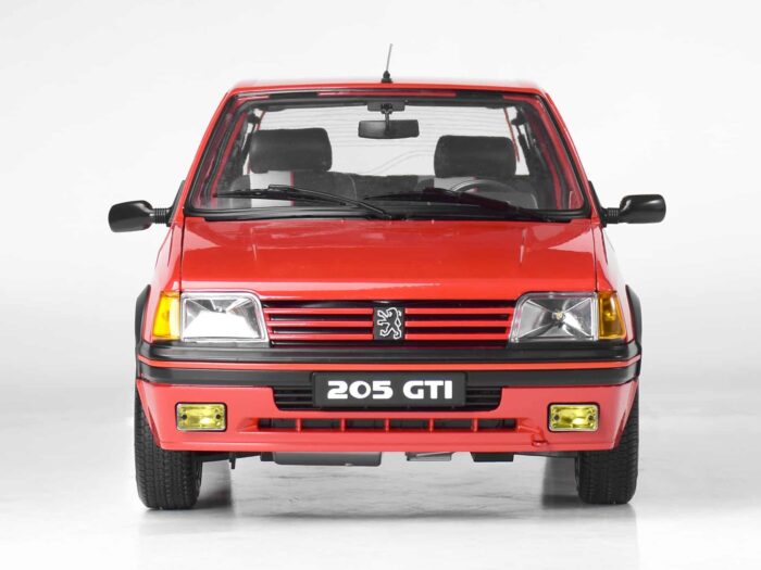 IXO Collections Red Peugeot 205 1.9 GTI 1/8th Scale Metal & Plastic Kit IXCPEUFK - Image 2
