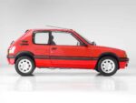 IXO Collections Red Peugeot 205 1.9 GTI 1/8th Scale Metal & Plastic Kit IXCPEUFK - Image 4