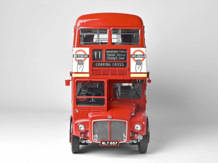 IXO Collections 1/12 Routemaster Bus 1961 metal kit 1247 parts IXCRTMFK - Image 5
