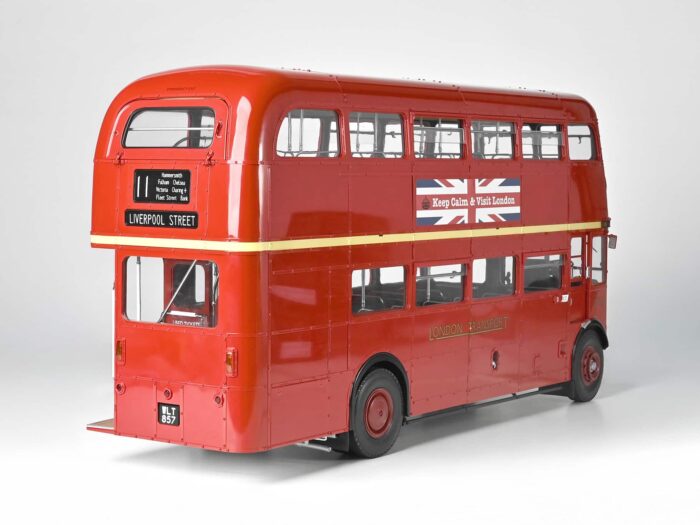 IXO Collections 1/12 Routemaster Bus 1961 metal kit 1247 parts IXCRTMFK - Image 7