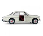 IXO Collections Volvo S122 Amazon 1/8th Scale Metal & Plastic Kit IXCVOLFK - Image 16