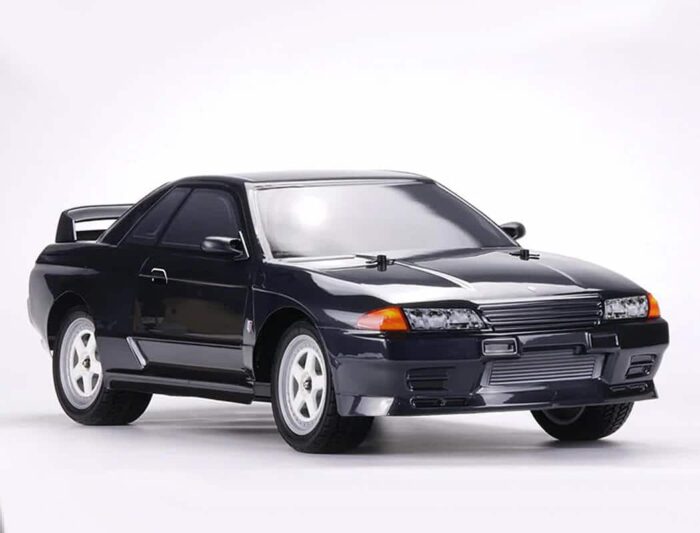 Carisma M48S Nissan Skyline Gt-R (R32) 1/8th Brushless RTR CA89968 - Image 2