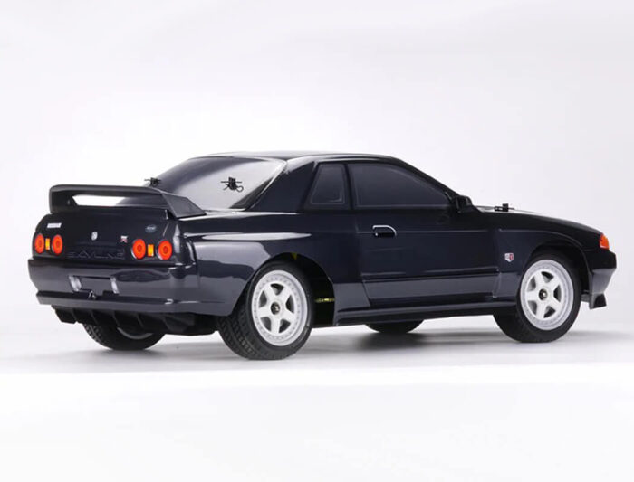 Carisma M48S Nissan Skyline Gt-R (R32) 1/8th Brushless RTR CA89968 - Image 17