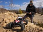 Axial 1/8th AXP8 Gilamon 2.2 4X4 RTR Trail Buggy Red AXI-1207T2 - Image 2