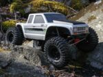 Axial 1/10th SCX10 III Coyote 4X4 RTR Rock Crawler Silver AXI-2036T1 - Image 4
