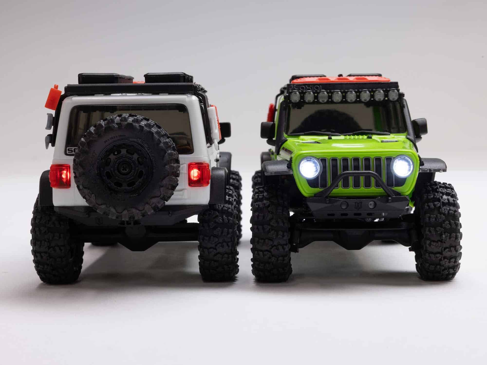 Axial SCX30 Jeep Wrangler JLU 4X4 1/30th RTR Rock Crawler Green