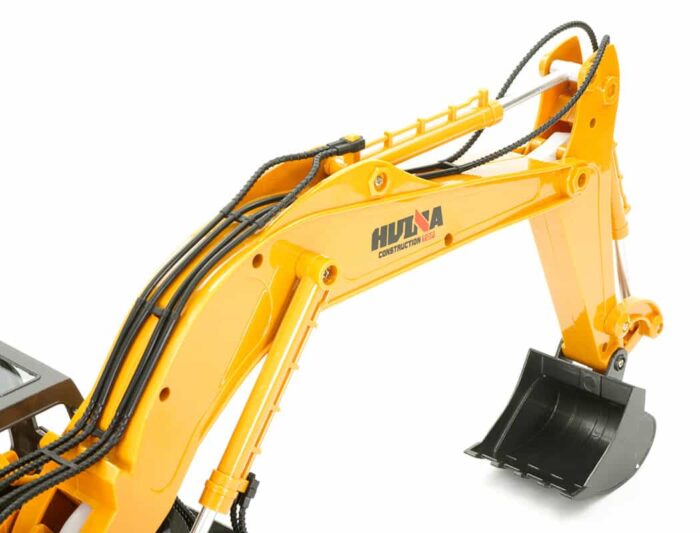 Huina 1/16 Scale RC Excavator 2.4G 11Ch W/Die Cast Bucket CY1531 - Image 3