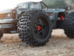 Arrma 1/10 Outcast 4x4 4S BLX Centre Diff Stunt MT (Gunmetal) ARA4410V2T3 - Image 8