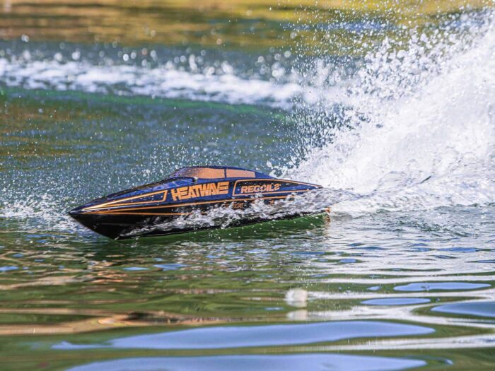 Pro Boat Recoil 2 V2 26" Self-Righting Brushless Deep-V RTR, Heat Wave PRB08041V2T1 - Image 10