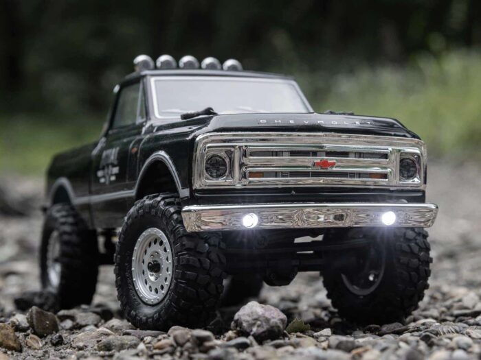 Axial 1/24th SCX24 1967 Chevrolet C10 Rock Crawler RTR Black AXI00001V2T4 - Image 7