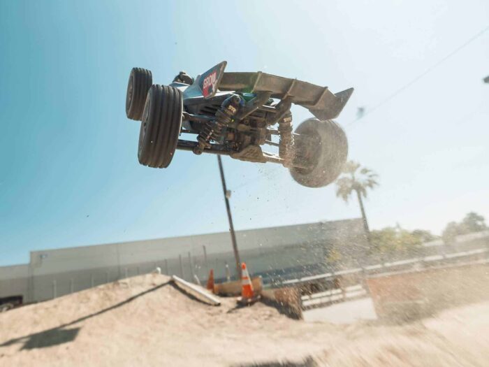 Arrma 1/18 Typhon GROM 223S BLX 4X4 with Batt/Charger Blue ARA2306ST2 - Image 10