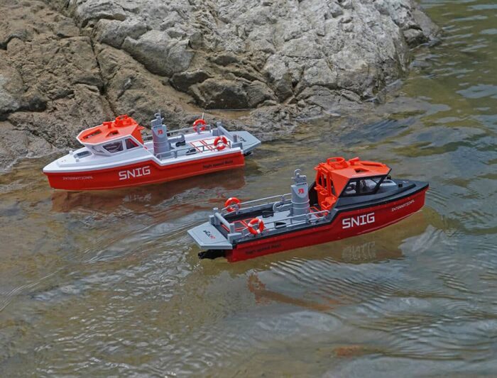 Heng Long SNIG Rescue RTR Boat Brushless 320mm Length (White) HL3702-W - Image 3