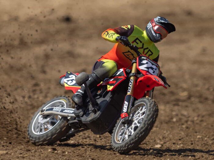 Losi 1/4th Electric Bike Promoto-MX Motorcycle "FXR" RTR LOS06000T1 - Image 23