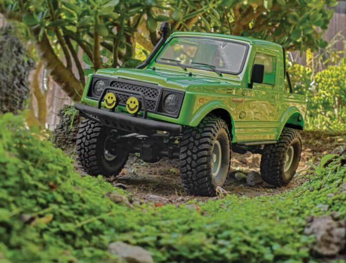 Element RC Enduro Bushido Trail Truck Green RTR EL40125 - Image 17