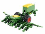 Korody RC 1/24th Tractor With Seeding Trailer K-6646K - Image 3
