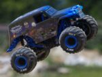 Losi SonUva Digger 1/18th Mini LMT 4X4 Monster Truck RTR LOS01026T2 - Image 10
