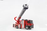 Huina 1/14th Fire Truck With Ladder And Hose CY1561 - Image 5