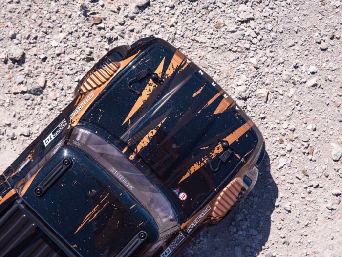 Arrma 1/8th Infraction 4X4 3S BLX 4WD All-Road Street Bash Resto-Mod Gold ARA4315V3T1 - Image 5