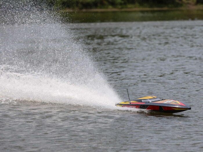 Proboat Sonicwake 36" Self-Righting Brushless Deep-V RTR Black PRB08032V2T1 - Image 3