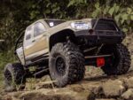 Axial 1/6th SCX6 Trail Honcho 4WD RTR Sand AXI05001T2 - Image 18