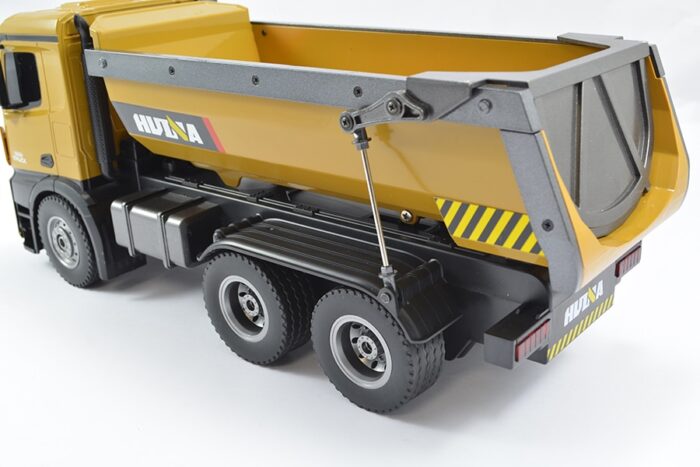 Huina RC Tipper Dumptruck 2.4G 10Ch W/Die Cast Cab, Bucket CY1573 - Image 3