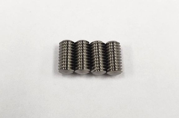 RT-005_01-575x380-1 Reve D Super Precision Machine Cut Titanium M4 x 8mm Set Screw (4pcs) RT-005 - Image 1