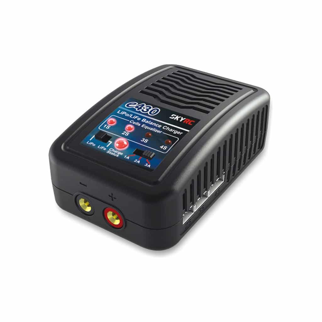 sk-100107-04_1 SKY RC E430 Lipo/LiFe Charger AC 3A 30W 2-4s SK-100107-04 - Image 1