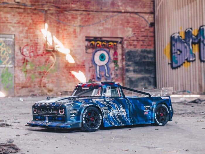 Arrma Infraction 6S BLX RTR Blue ARA7615V2T1 - Image 4