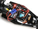 Losi Mini-B 1/16th 2wd Buggy Blue/White LOS01016T1 - Image 16